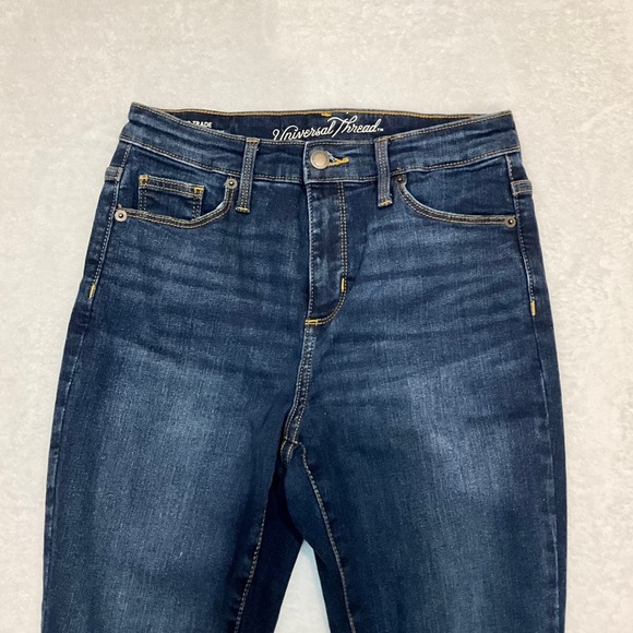 High Rise Skinny Jeans - Picture 3 of 5